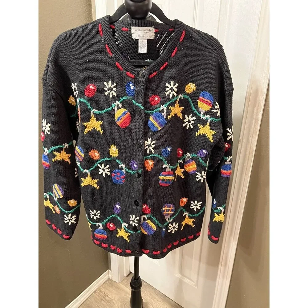 Northern Isles Knitted By Hand‎ Size Large Christmas Sweater